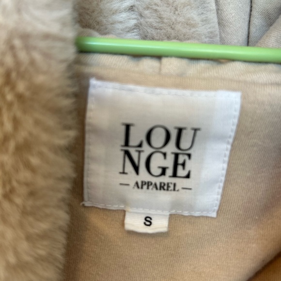 Longe teddy sweater worn once - Picture 4 of 6